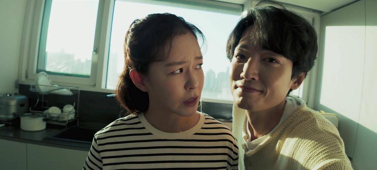 Kyung Soo Jin dan Jung Kyung Ho di drama Oh My Ghost Clients (Dok. VIU/Oh My Ghost Clients)